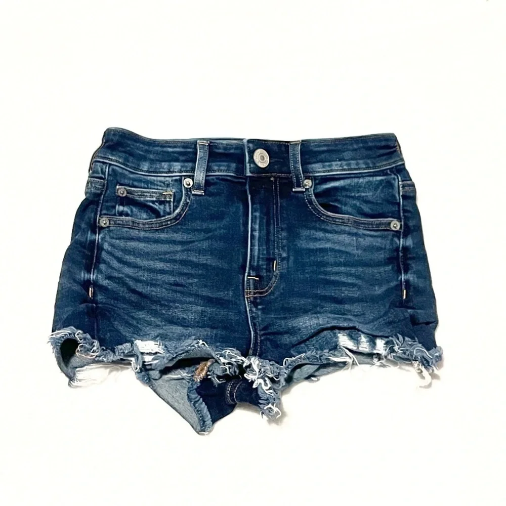 American Eagle High Rise Shortie Dark Wash Distressed Denim Shorts Size 0 Blue